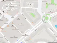 Ambulance met grote spoed naar de H. de Lintweg in Spijkenisse