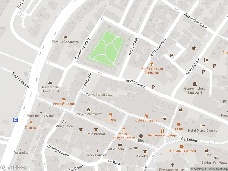 Ambulance met grote spoed naar de Gasthuisplein in Zandvoort