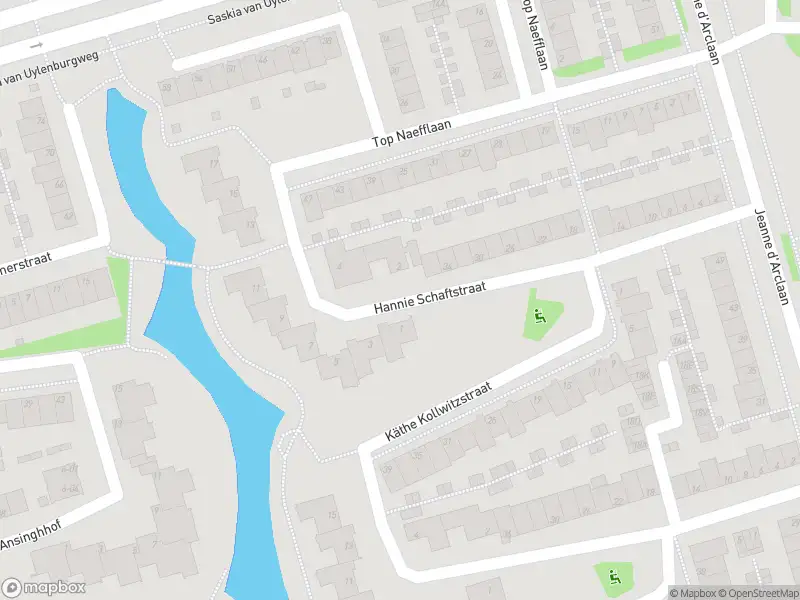 Ambulance met grote spoed naar de Marie van Regteren Altenahof in Amstelveen