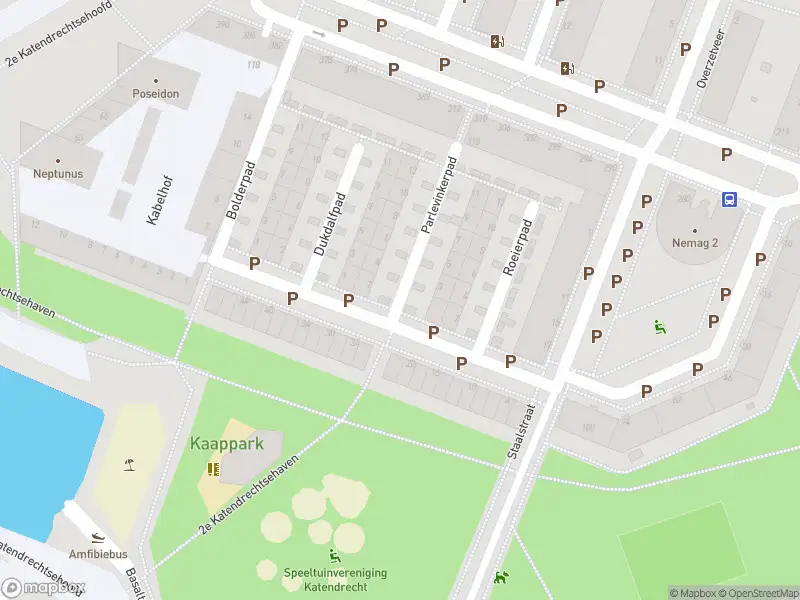 Ambulance met grote spoed naar de Parlevinkerpad in Rotterdam