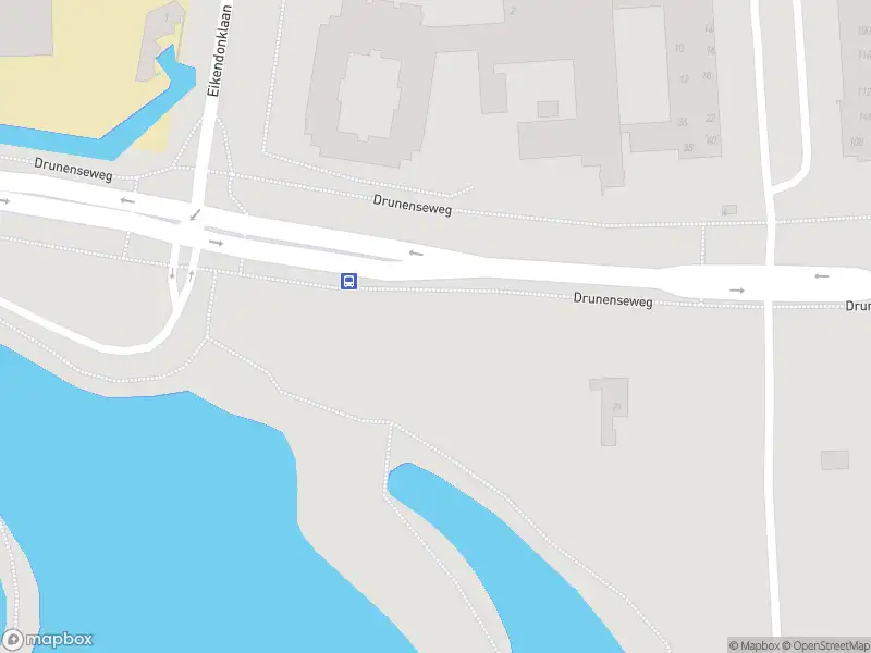 Brandweer met gepaste spoed naar de Drunenseweg in Waalwijk vanwege wateroverlast