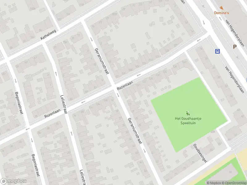 Ambulance met grote spoed naar de Rozenlaan in Vlaardingen