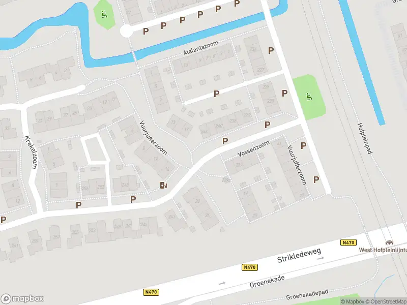 Ambulance met grote spoed naar de Vuurjufferzoom in Pijnacker