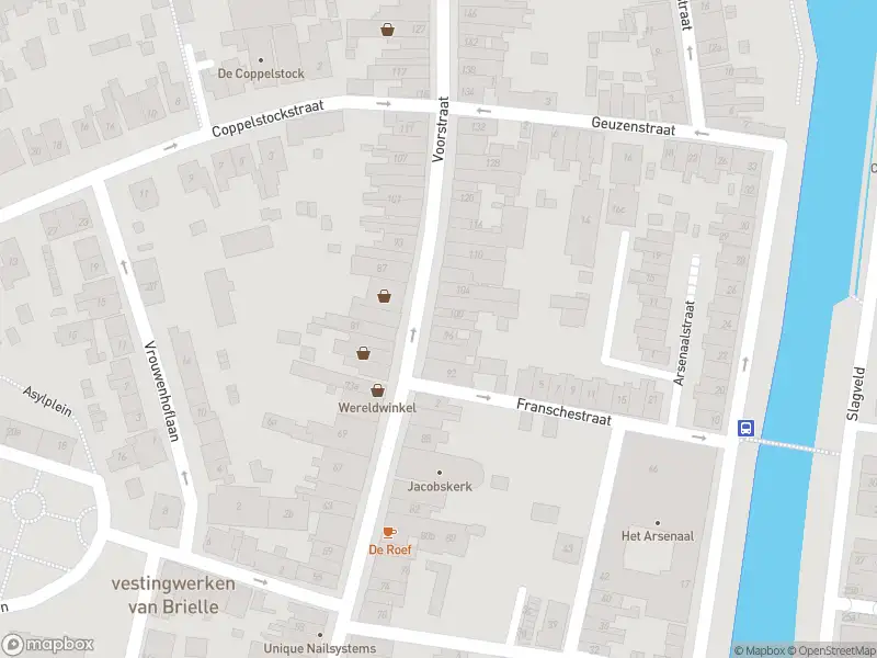 Ambulance met grote spoed naar de Voorstraat in Brielle