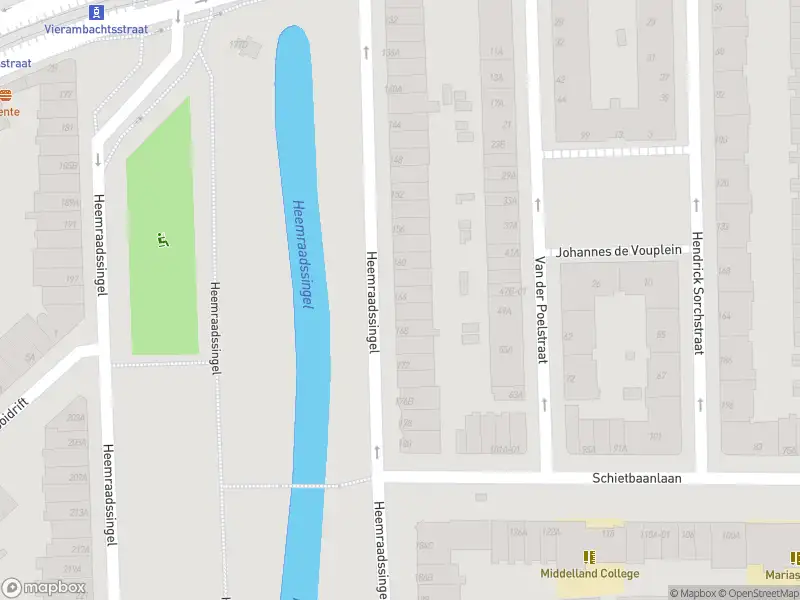 Ambulance met grote spoed naar de Heemraadssingel in Rotterdam