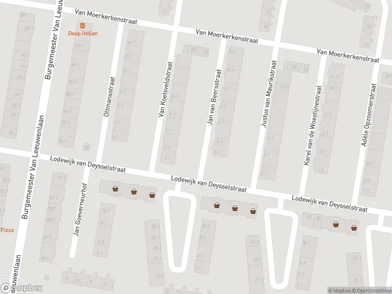 Ambulance met gepaste spoed naar de Du Perronstraat in Amsterdam