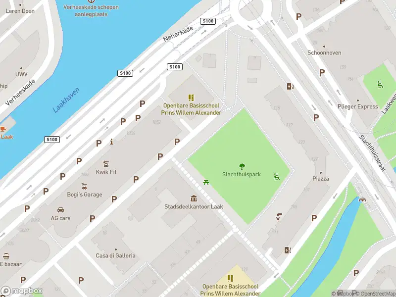 Ambulance met gepaste spoed naar de Slachthuisplein in 's-Gravenhage