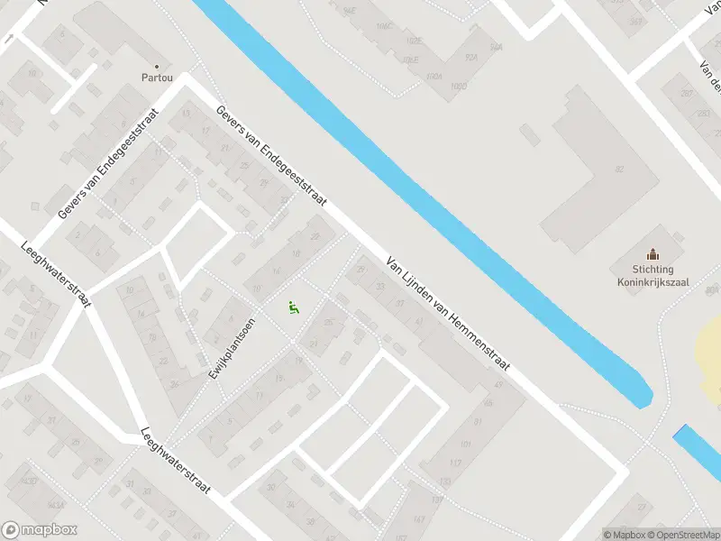 Ambulance met gepaste spoed naar de Van Lijnden van Hemmenstraat in Hoofddorp