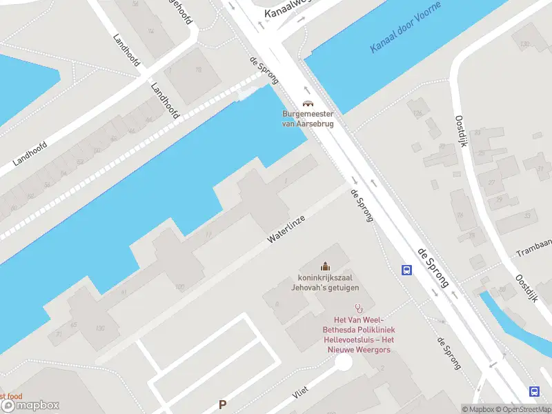 Ambulance met grote spoed naar de Waterlinze in Hellevoetsluis