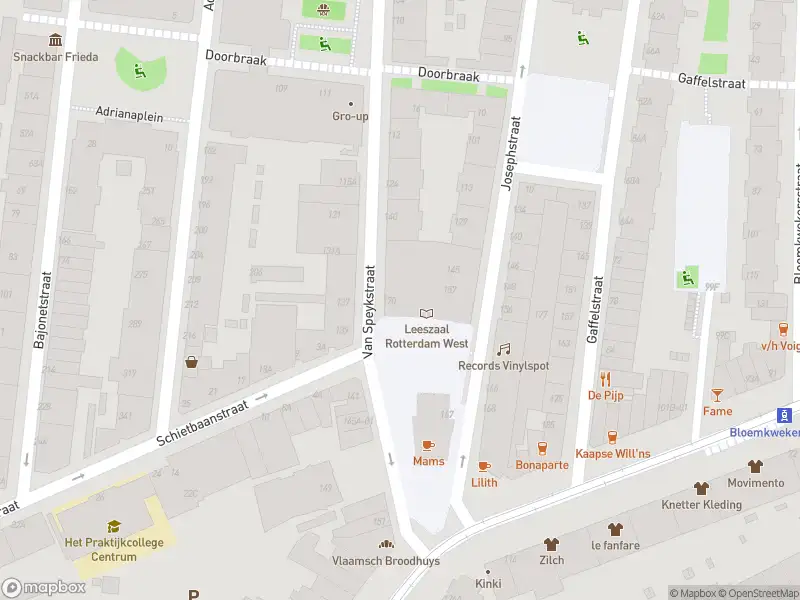 Ambulance met grote spoed naar de Van Speykstraat in Rotterdam