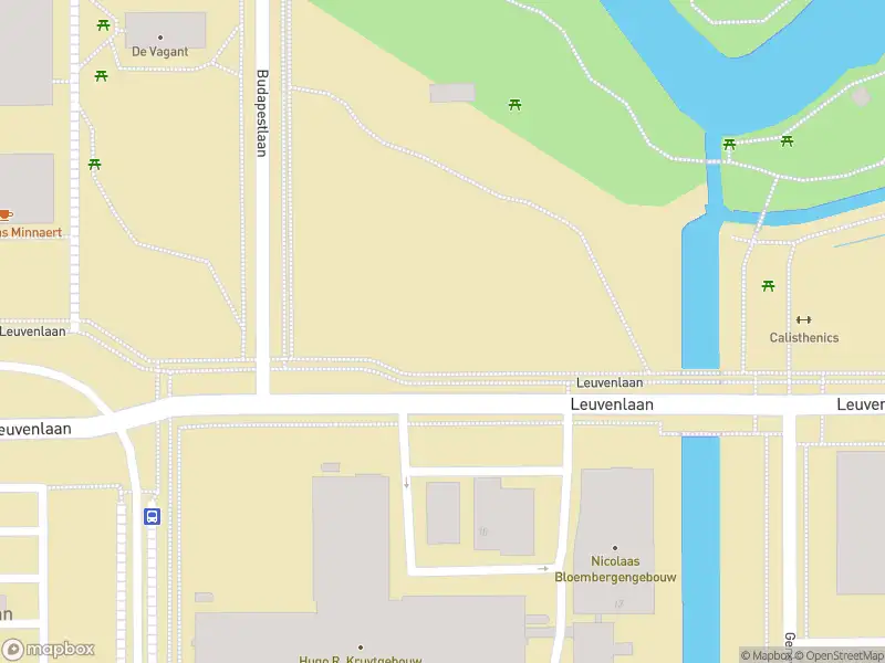 Politie naar de Leuvenlaan in Utrecht vanwege aanrijding met letsel