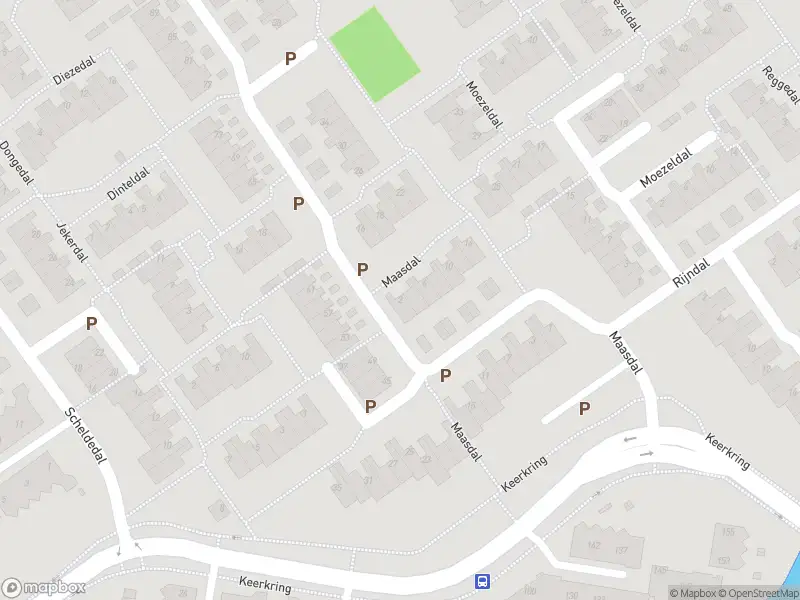 Ambulance met grote spoed naar de Maasdal in Capelle aan den IJssel