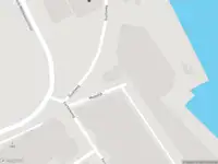 Ambulance met gepaste spoed naar de Maasdijk in Schiedam