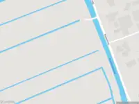 Ambulance met grote spoed naar de Kwakelweg in Maasland