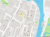 Ambulance met gepaste spoed naar de Afrol in Vlaardingen