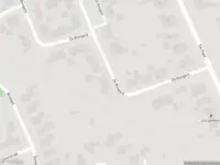 Brandweer met gepaste spoed naar de Thomas van de Dijkweg in Zuidhorn vanwege een liftopsluiting