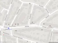 Ambulance met grote spoed naar de Elisabethlaan in Rotterdam