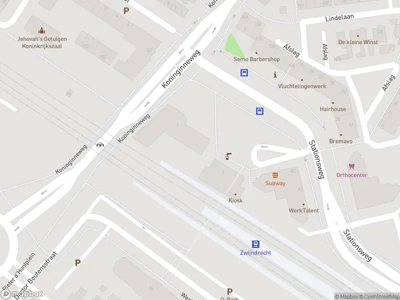 Ambulance met grote spoed naar de Stationsplein in Zwijndrecht