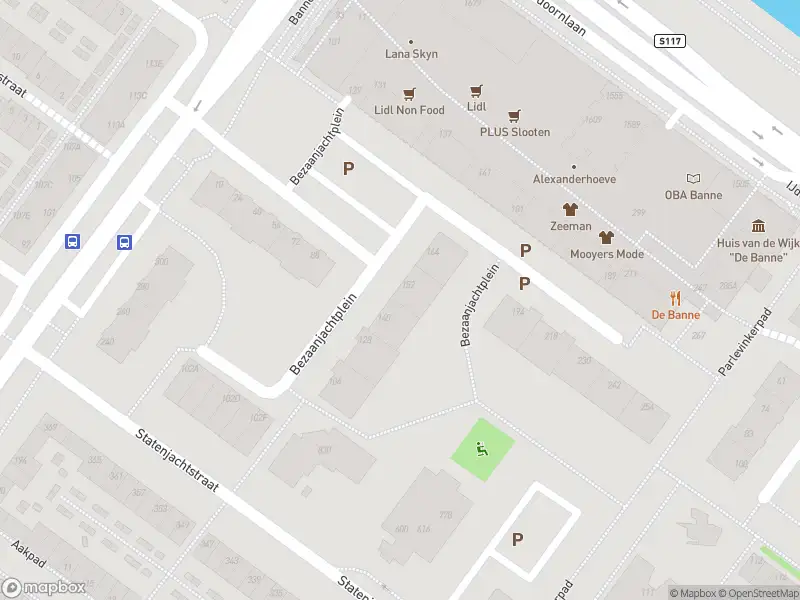 Ambulance met grote spoed naar de Westerlengte in Amsterdam