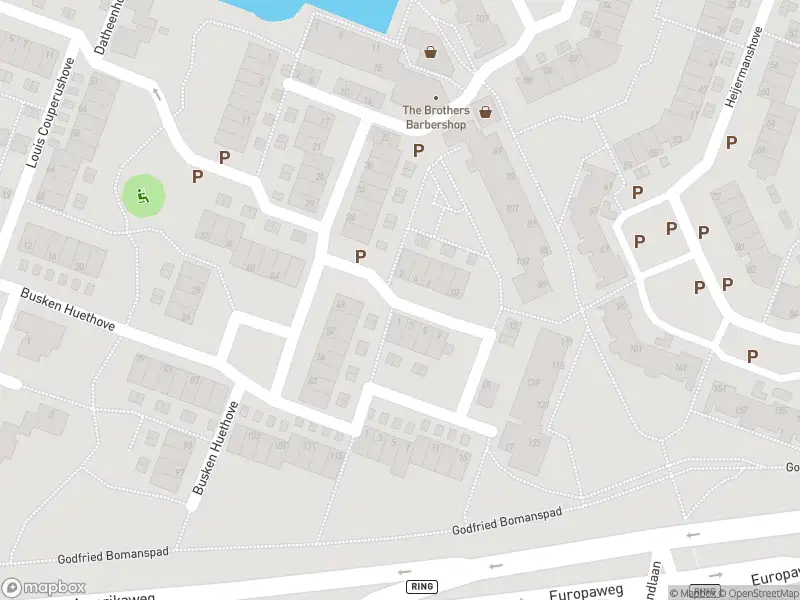 Ambulance met grote spoed naar de Van Duinkerkenhove in Zoetermeer