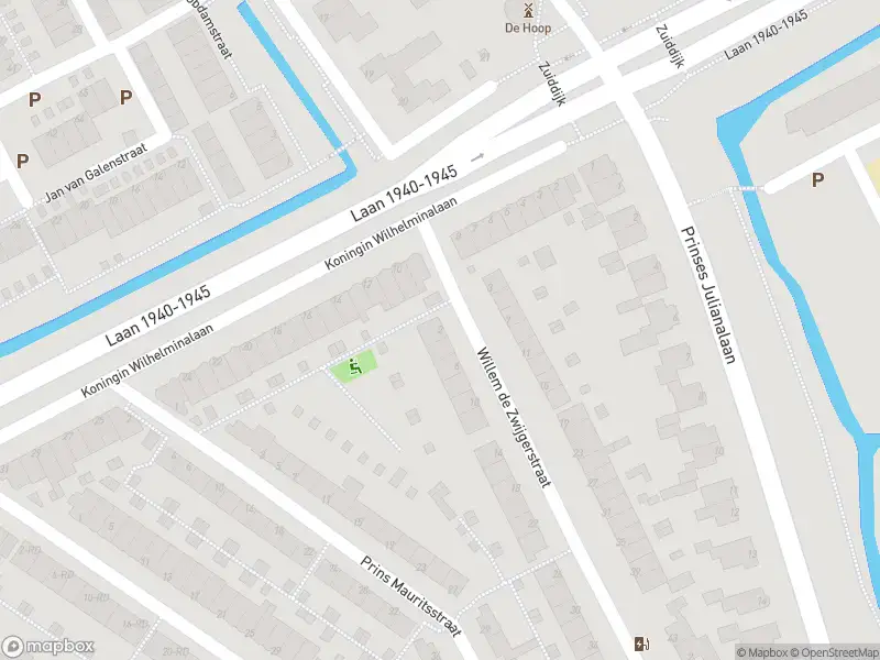 Ambulance met grote spoed naar de Willem de Zwijgerstraat in Maassluis