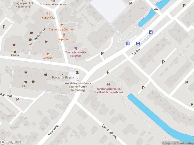 Ambulance met grote spoed naar de De Ruy in Oostvoorne