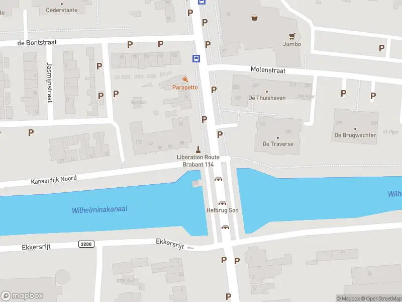 Politie naar de Kanaaldijk-Noord in Son en Breugel vanwege personen te water