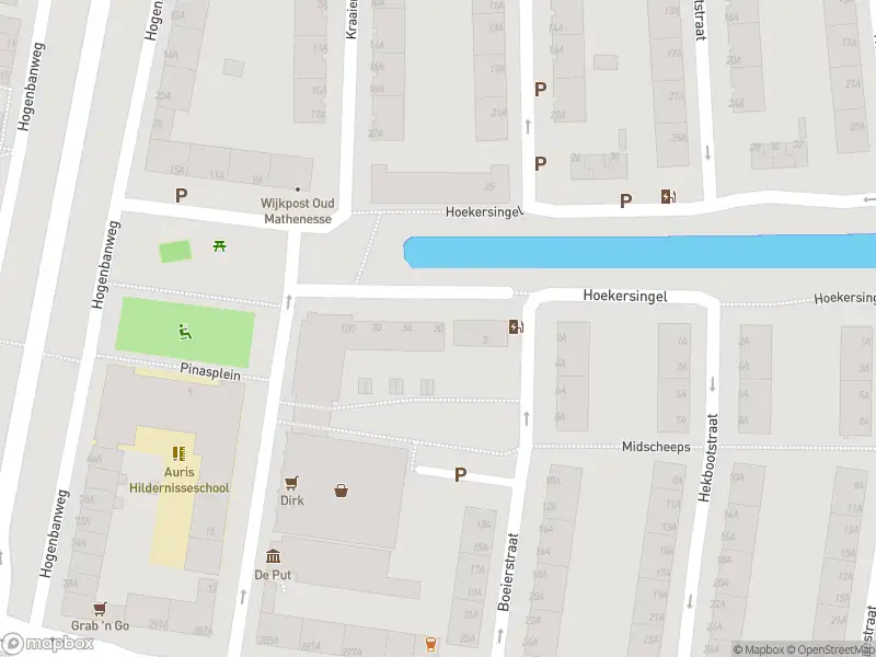 Ambulance met grote spoed naar de Hoekersingel in Rotterdam