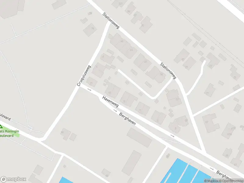 Ambulance met grote spoed naar de Stationsweg in Hoek van Holland