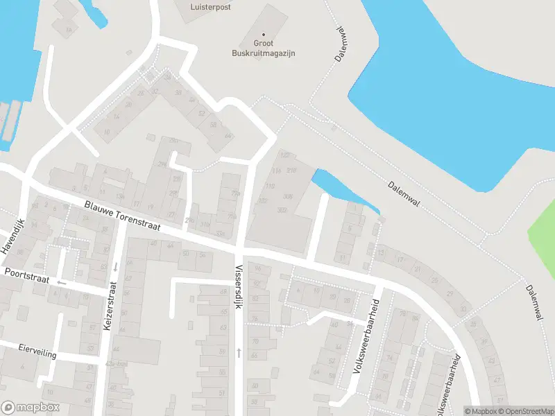 Ambulance met grote spoed naar de Vissersdijk in Gorinchem