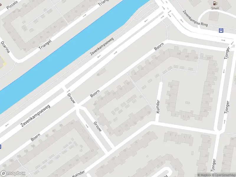 Ambulance met gepaste spoed naar de Boorn in Rotterdam