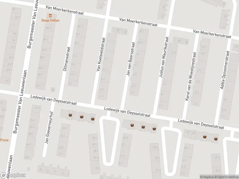 Ambulance met grote spoed naar de Lodewijk van Deysselstraat in Amsterdam