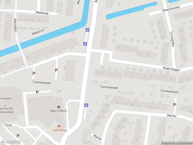 Ambulance met grote spoed naar de Koperslager in Hellevoetsluis