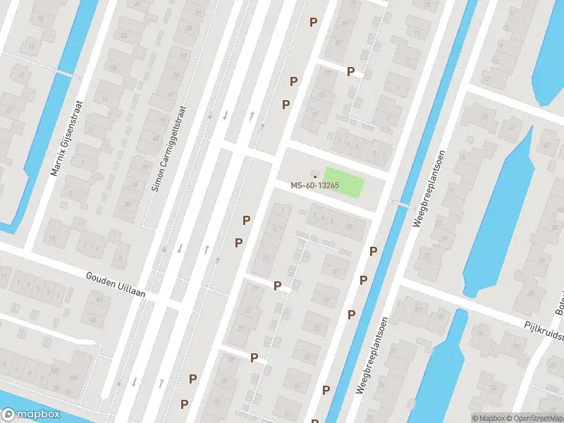 Brandweer met grote spoed naar de Louis Paul Boonstraat in Berkel en Rodenrijs vanwege reanimatie