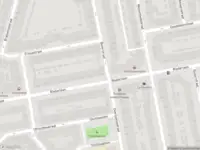 Ambulance met grote spoed naar de Riederlaan in Rotterdam