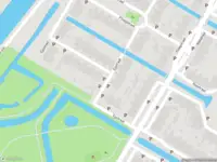 Ambulance met grote spoed naar de Ploegstraat in Purmerend