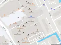 Ambulance met grote spoed naar de Koperwiek in Capelle aan den IJssel