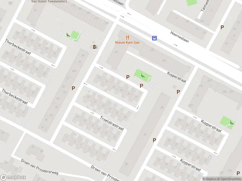 Ambulance met gepaste spoed naar de Treubstraat in Katwijk