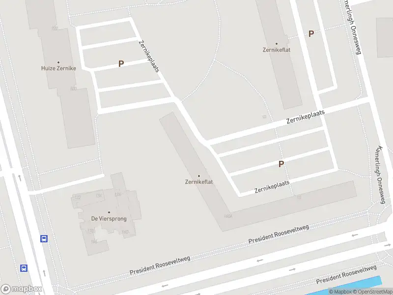 Ambulance met grote spoed naar de Zernikeplaats in Rotterdam