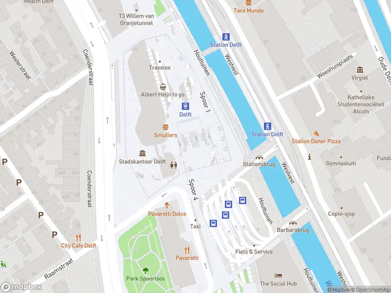 Ambulance met grote spoed naar de Houttuinen in Delft