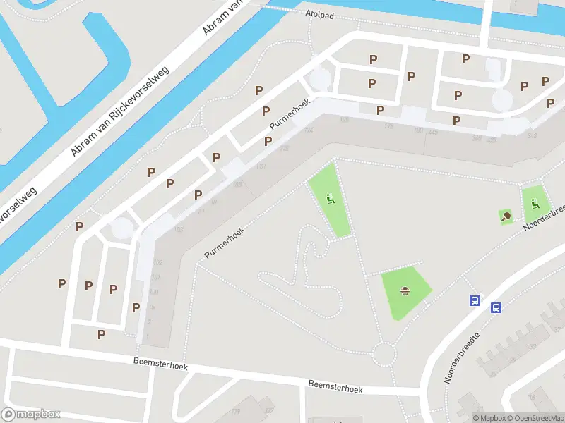 Ambulance met gepaste spoed naar de Purmerhoek in Capelle aan den IJssel