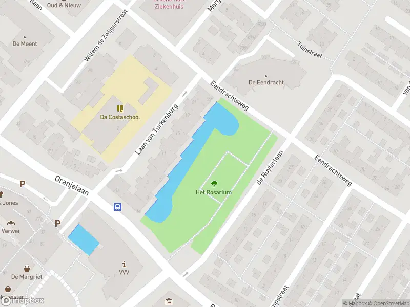 Ambulance met grote spoed naar de Willem de Zwijgerstraat in Bodegraven