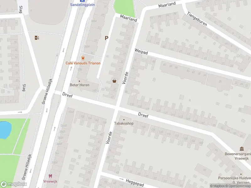 Ambulance met grote spoed naar de Voorde in Rotterdam