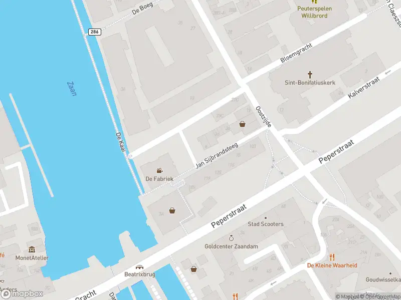 Ambulance naar de Jan Sijbrandsteeg in Zaandam