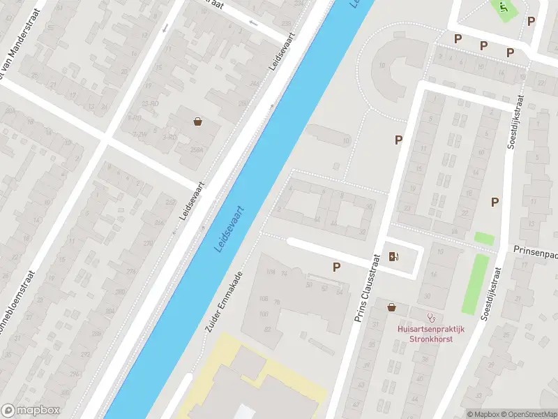 Ambulance met grote spoed naar de Van Tubergenpad in Haarlem