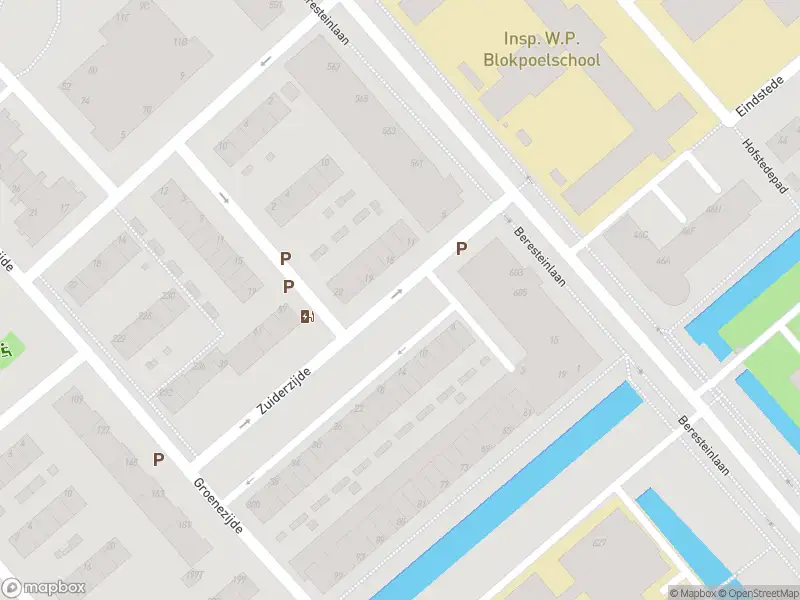 Ambulance met grote spoed naar de Zuiderzijde in 's-Gravenhage