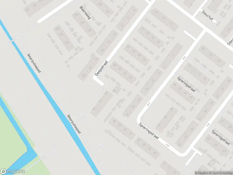 Ambulance met gepaste spoed naar de Geepstraat in Hoogvliet Rotterdam