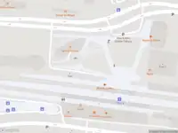 Brandweer met gepaste spoed naar de Burgemeester Stekelenburgplein in Tilburg vanwege een buitenbrand