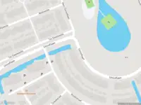 Ambulance met grote spoed naar de Uniceflaan in Hellevoetsluis