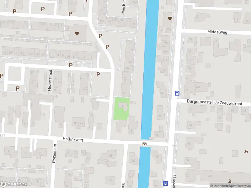 Ambulance met grote spoed naar de Van Beethovenstraat in Numansdorp